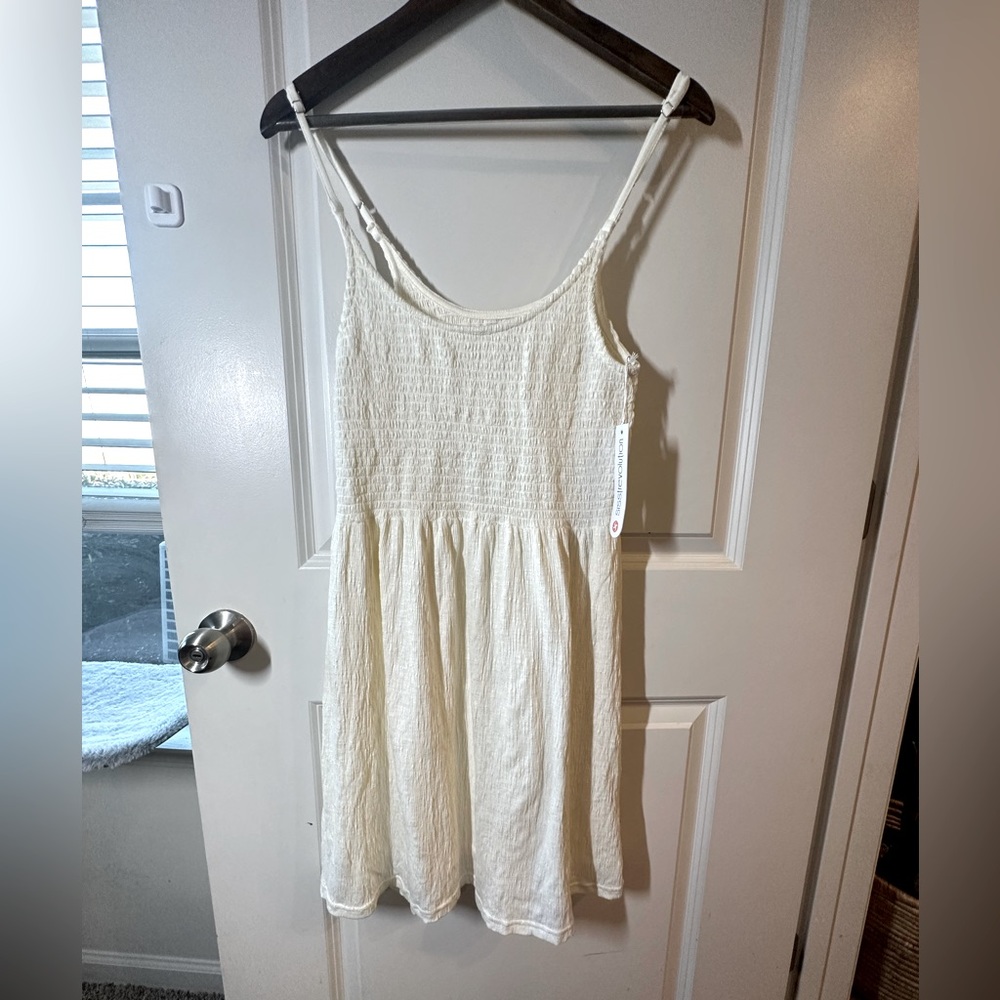 Summer Dress - Size Large - Brand New! - Cream Colored